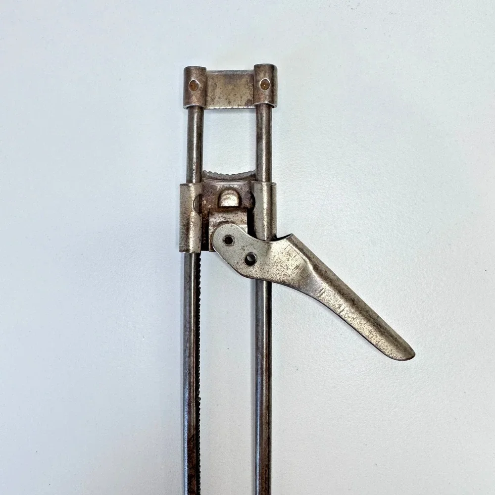 Vintage‎ 50's Ratchet Jar Opener Does NOT Function! Decor Only Has Patina
